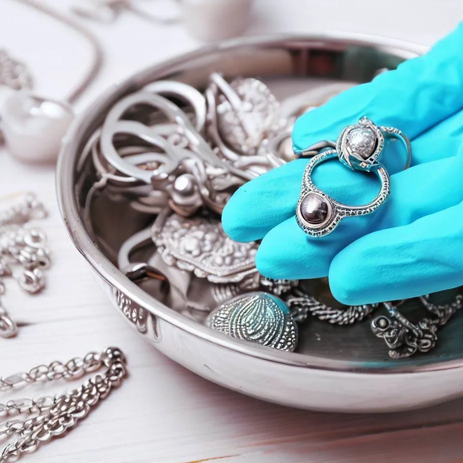 Cum să cureți bijuterii argint